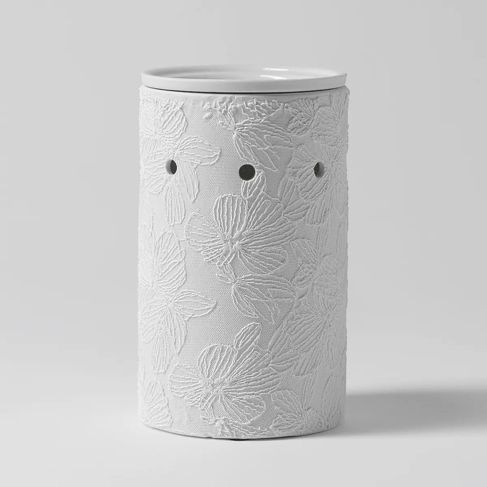Scentsy 🌸 LACE & LIGHT Warmer NIB